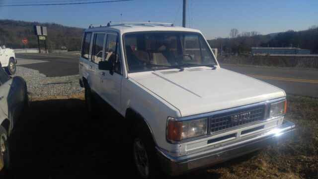 1989 Isuzu Trooper LS