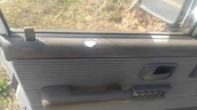 1989 Isuzu Trooper LS - photo 12
