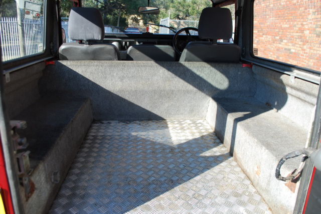 1988 Land Rover Defender 90 - photo 4