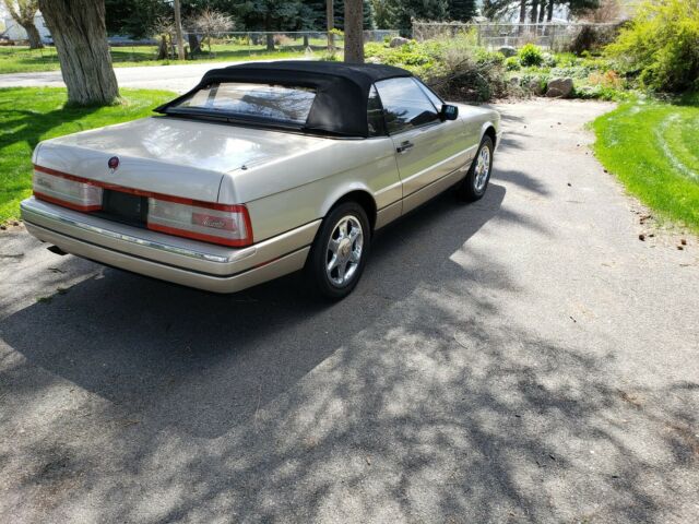1991 Cadillac Allante - photo 3