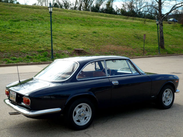 1970 Alfa Romeo Giulia GT 2 Litre - photo 4