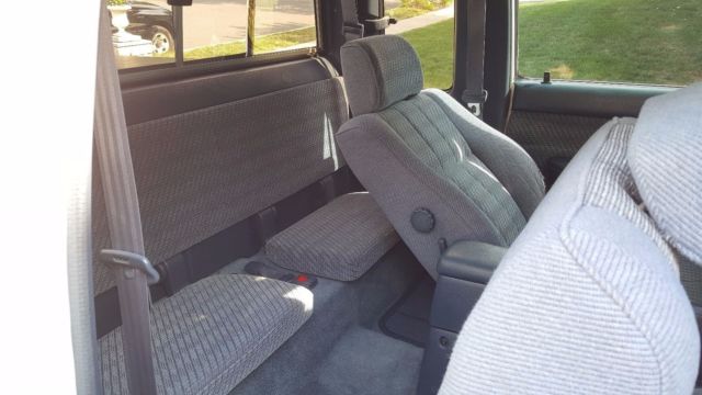 1993 Toyota Tacoma SR5 - photo 12