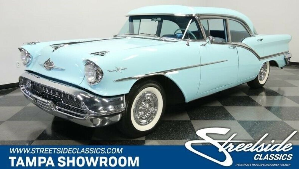 J2 GOLDEN ROCKET 371 TRI POWER POWER STEERING & BRAKES GORGEOUS PAINT & BODY 1957 Oldsmobile Ninety-Eight
