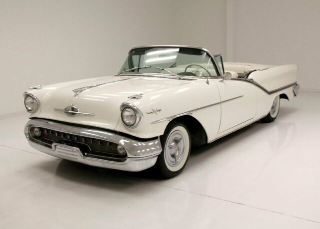 J2 Option Very Desirable Nice Color Combo 1957 Oldsmobile Ninety-Eight