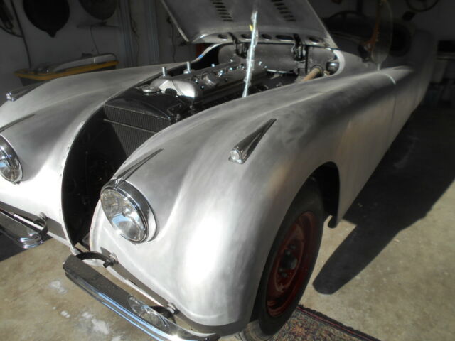 1950 Jaguar XK120 - photo 7