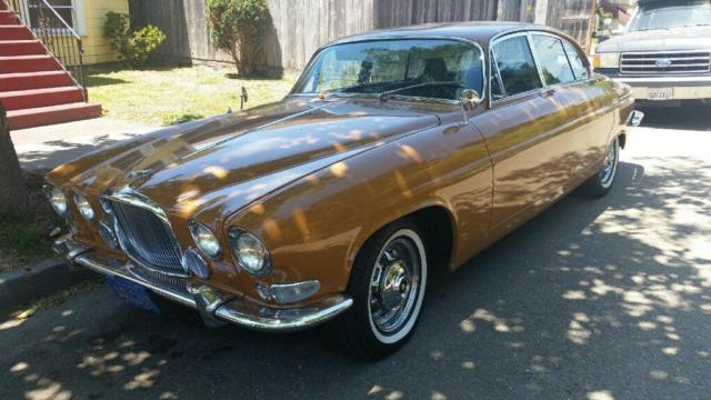 Jaguar 1966 Mark X Saloon 1966 Jaguar X-Type Mark X