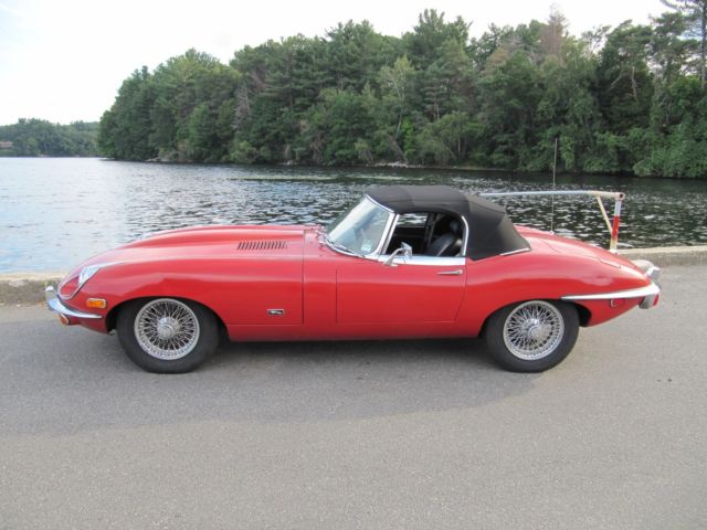JAGUAR 1971 E TYPE ROADSTER 1971 Jaguar E-Type OTS