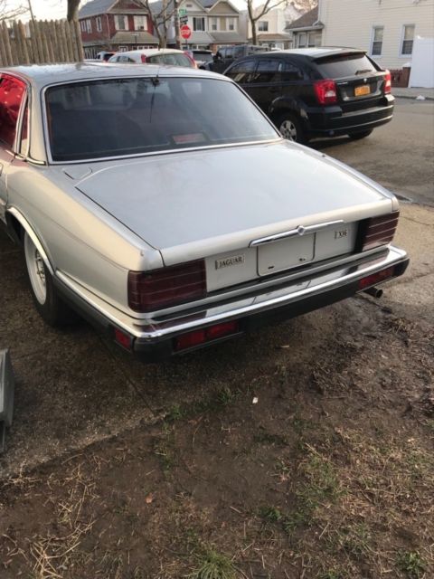 1988 Jaguar XJ6 - photo 7
