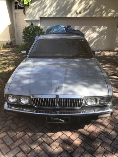 1988 Jaguar XJ6