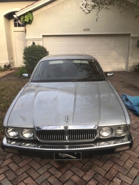 1988 Jaguar XJ6 - photo 8