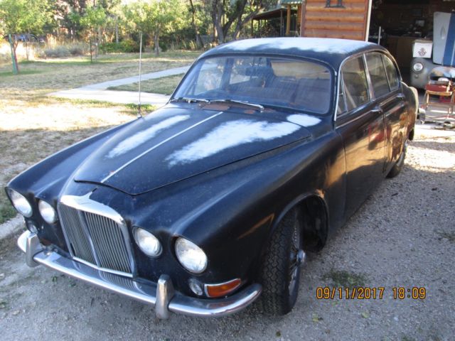 1967 Jaguar 420 - photo 2