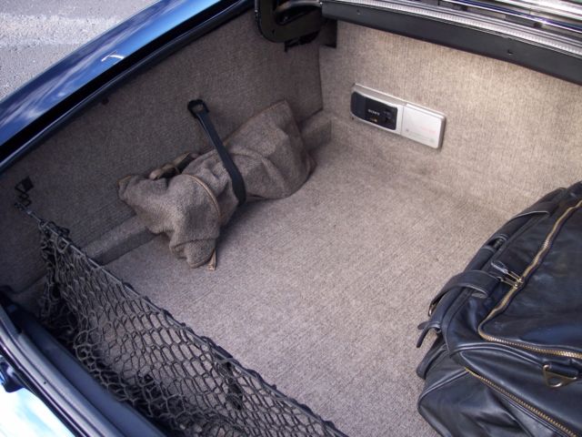 1986 Jaguar XJ6 4 door sedan - photo 10