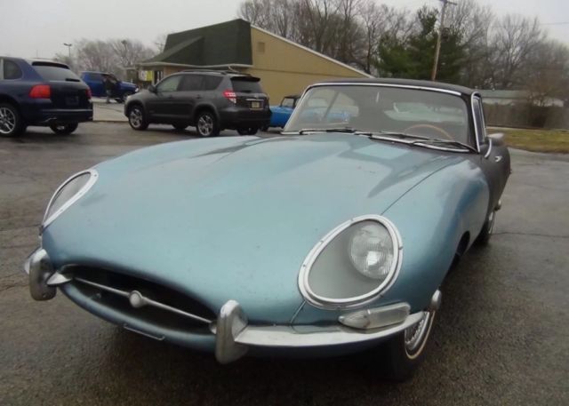 Jaguar e type 1968 fhc coupe, matching numbers, runs and drives, clean car!!! 1968 Jaguar E-Type