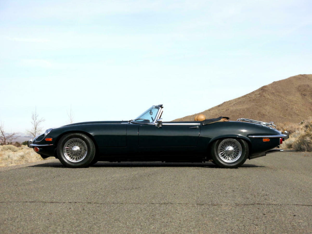 1972 Jaguar E-Type V12 Roadster - photo 2