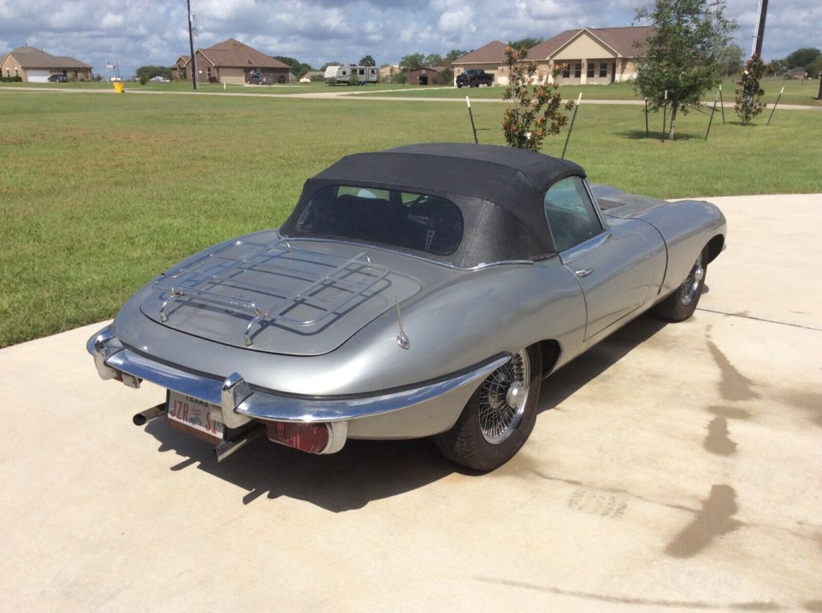 Jaguar E- Type convertible 1969 Jaguar E-Type