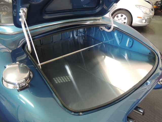 1963 Jaguar E-Type - photo 8