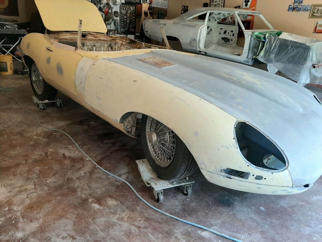 1962 Jaguar E-Type - photo 3