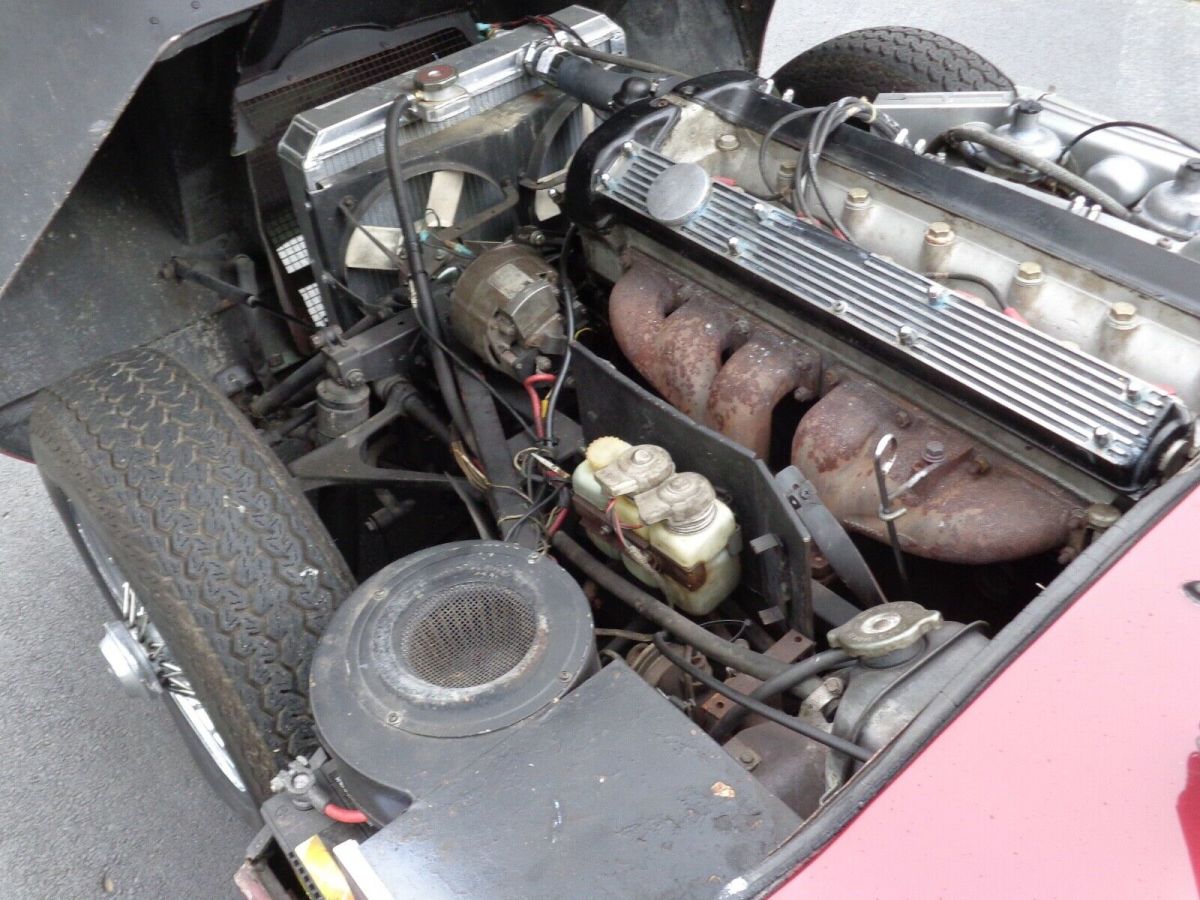 1970 Jaguar E-Type - photo 12