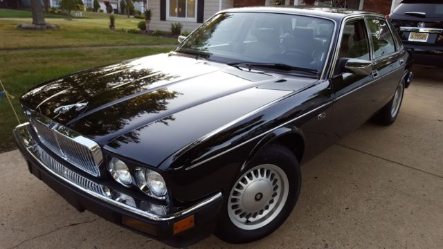 JAGUAR J6 VANDEN PLAS 1989 Jaguar XJ6 VANDEN PLAS