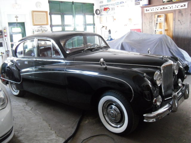 JAGUAR MARK IX 100% ORIGINAL LHD BLACK AND RED BEAUTY, 2 OWNER CAR FROM NEW 1961 Jaguar Mark IX PREMIUM