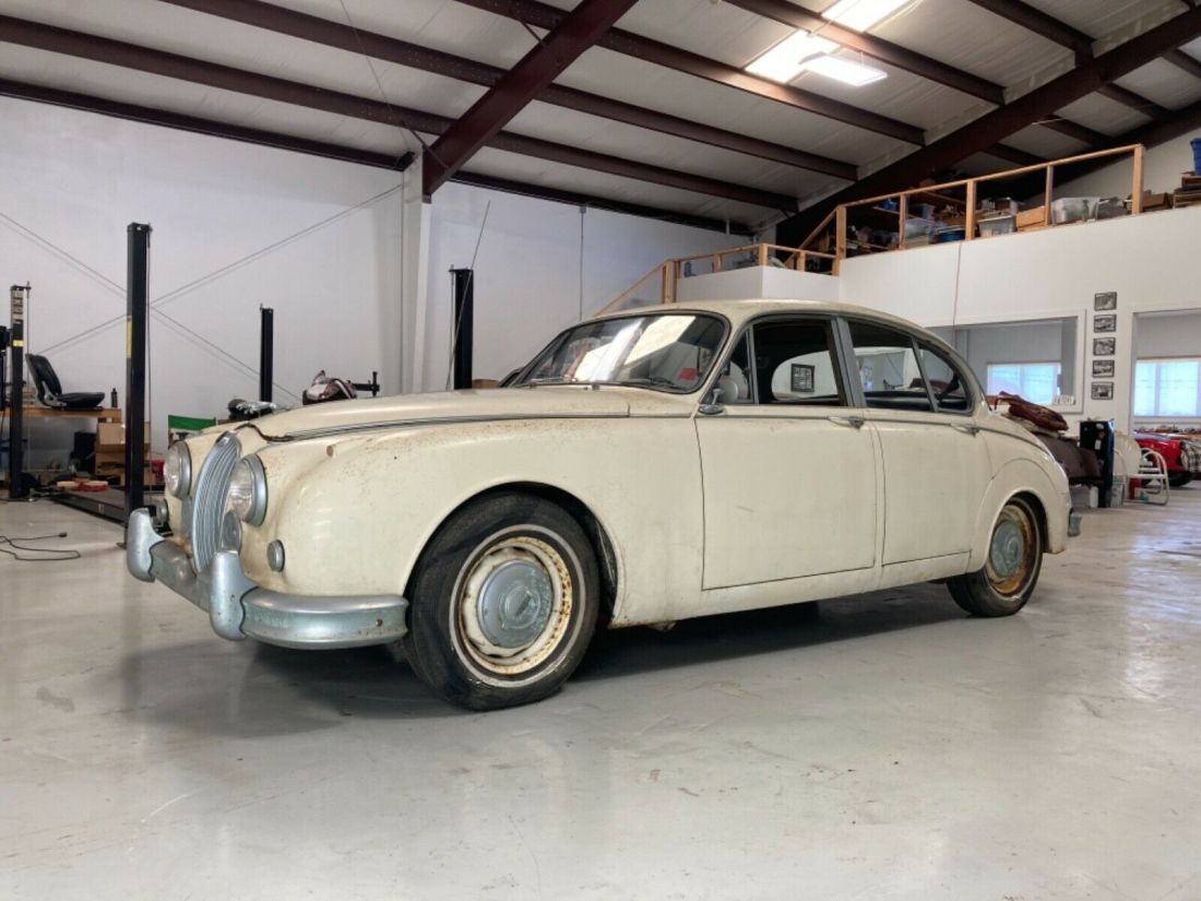 1961 Jaguar XK - photo 6