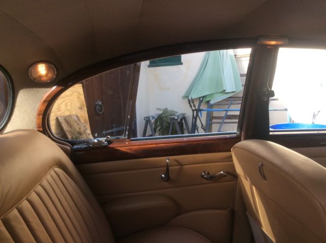 1962 Jaguar MK2 3.8 manual Chrome - photo 12