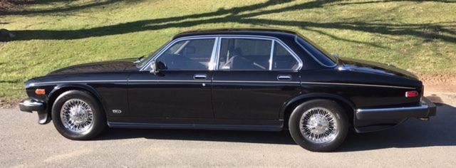 1986 Jaguar XJ tan interior leather - photo 5