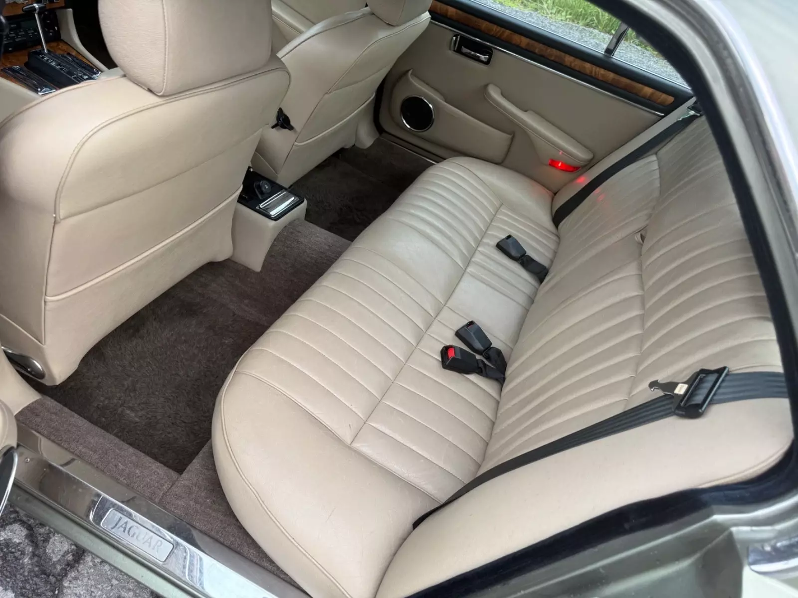 1987 Jaguar XJ - photo 10