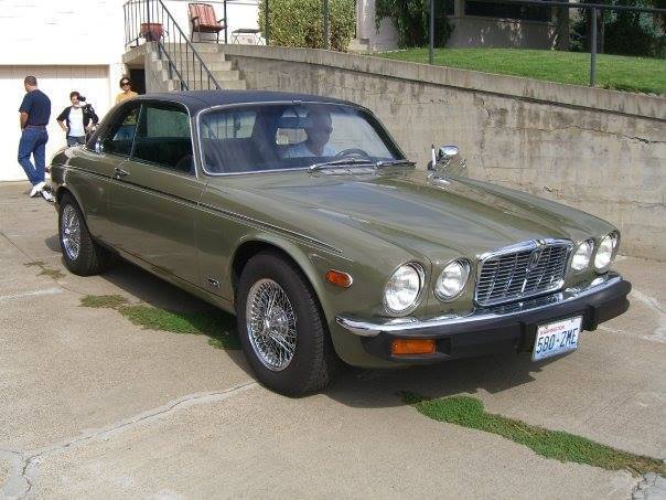 1976 Jaguar XJ12 coupe - photo 2