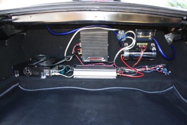 1986 Jaguar XJ6 Custom - photo 2