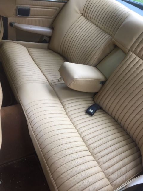 1975 Jaguar XJ6 Coupe - Biscuit Leather - photo 8