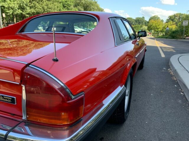1991 Jaguar XJ8 - photo 6