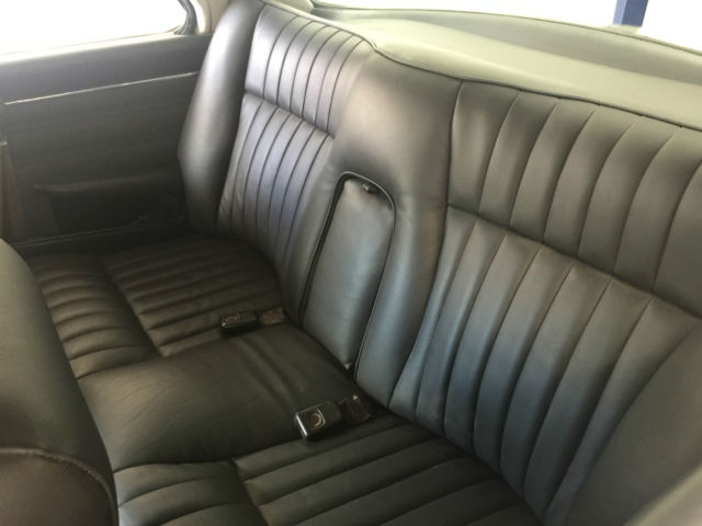 1975 Jaguar XJ6 LEATHER - photo 8
