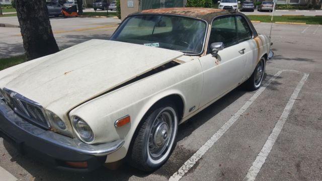 Jaguar XJC 6 coupe 1976 Jaguar XJ6