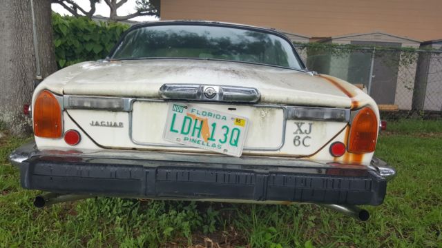 1976 Jaguar XJ6 - photo 7