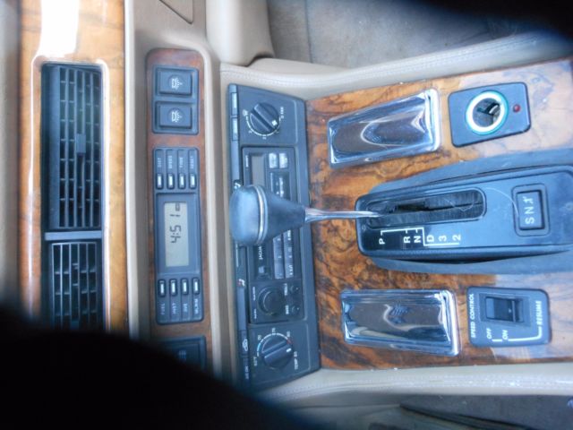 1994 Jaguar XJS CONVERTIBLE 2+2 - photo 2