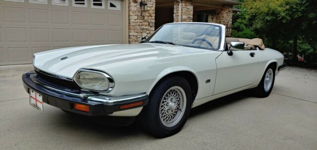 Jaguar XJS convertible. Super clean and low miles. 1992 Jaguar XJS Convertible