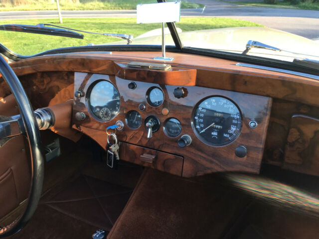 1953 Jaguar XK - photo 13