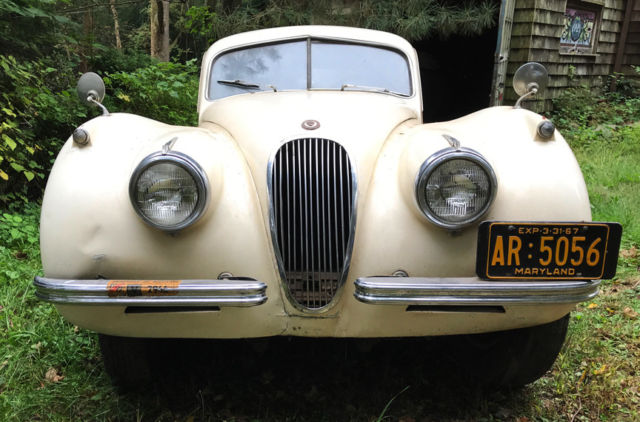 1953 Jaguar XK 120 - photo 2