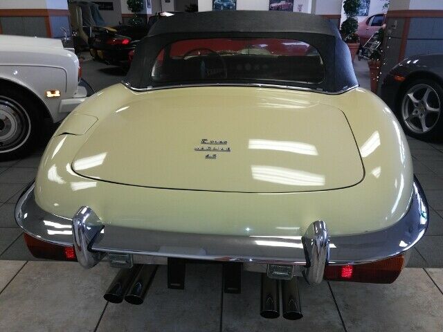 1969 Jaguar E-Type XK-E Series II Roadster - photo 3