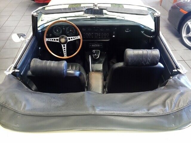 1969 Jaguar E-Type XK-E Series II Roadster - photo 8
