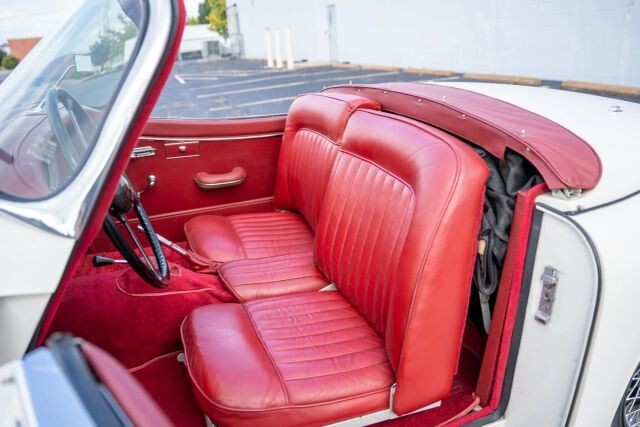 1959 Jaguar XK - photo 3