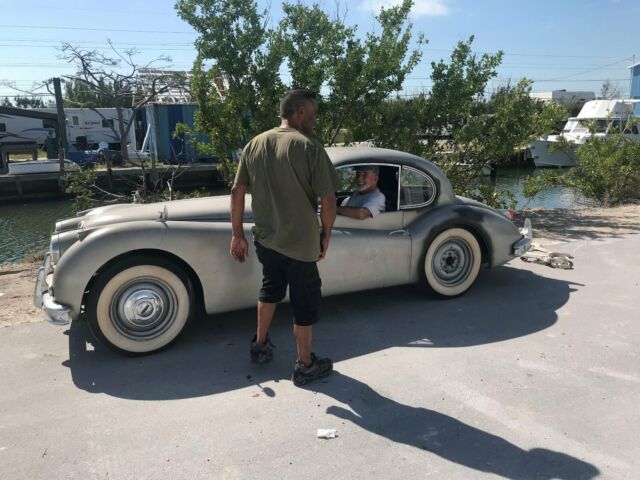 1957 Jaguar XK - photo 2