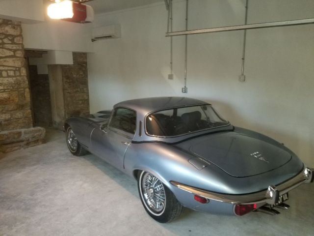 1974 Jaguar E-Type - photo 3
