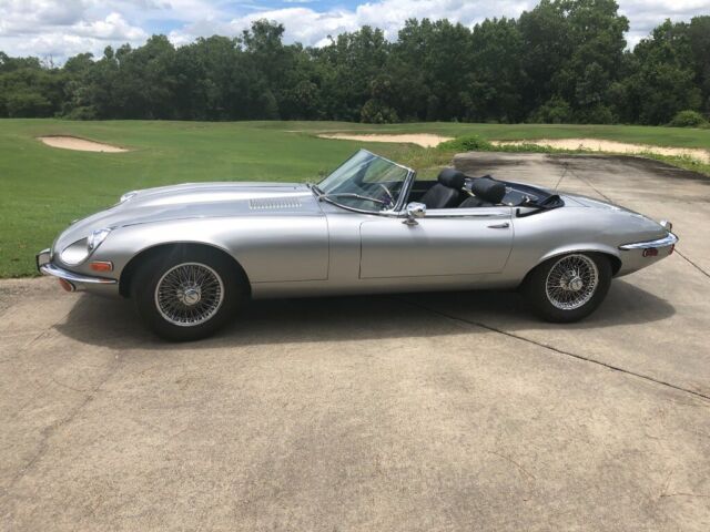 jaguar xke (e type) 1973 Jaguar E-Type
