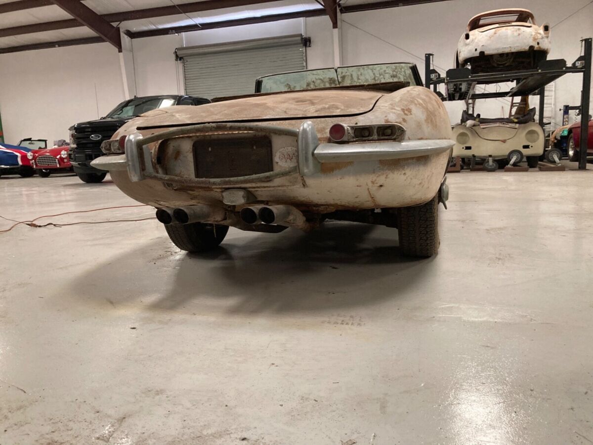 1964 Jaguar E-Type - photo 3