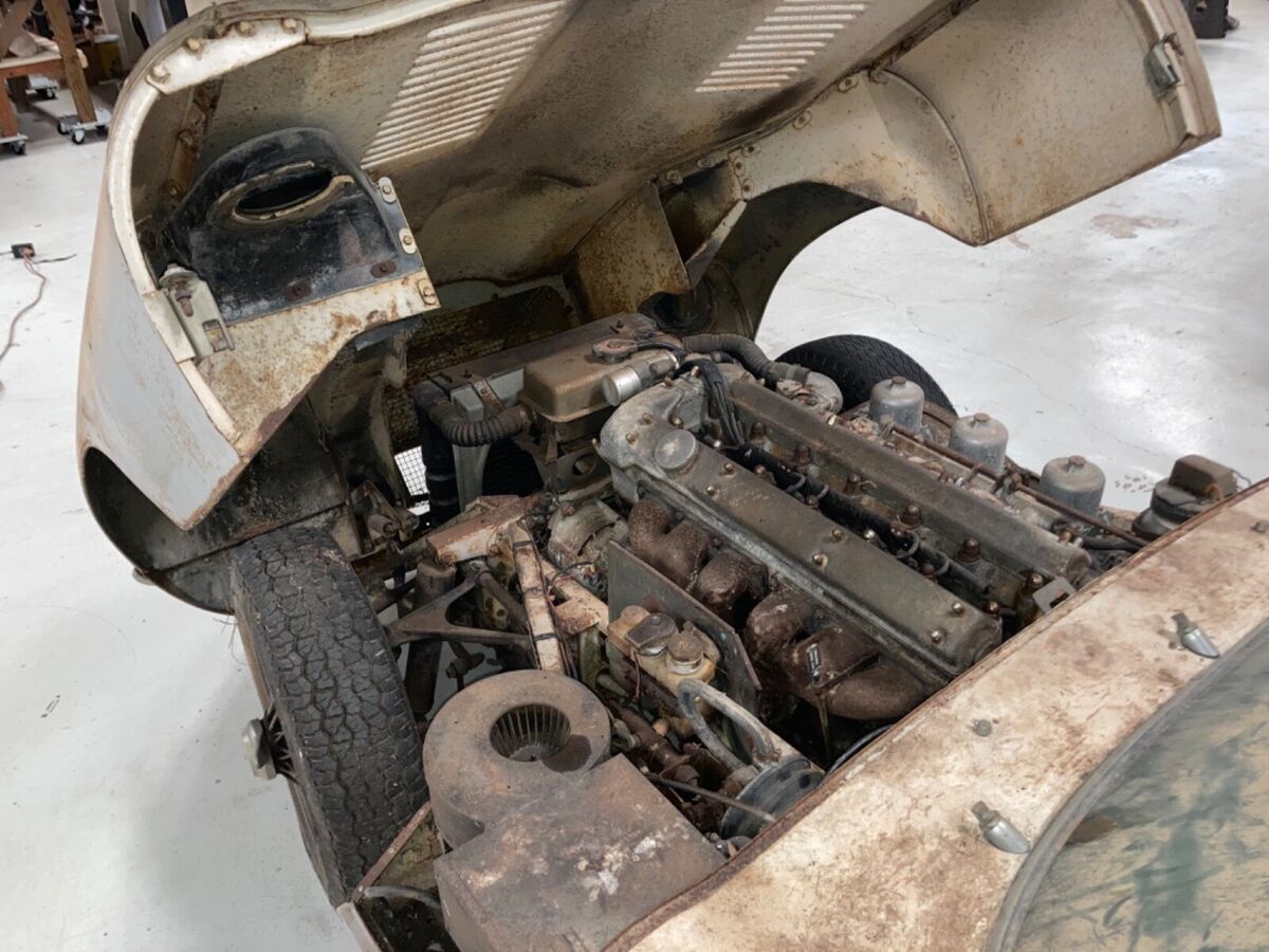 1964 Jaguar E-Type - photo 8