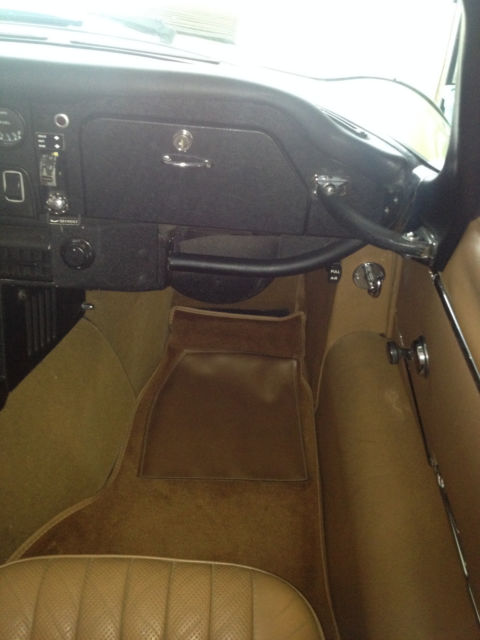 1972 Jaguar E-Type Series III - photo 9