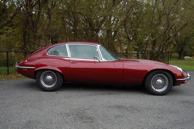 1973 Jaguar E-Type Manual Transmission V-12 Coupe Beautiful Condition - photo 2