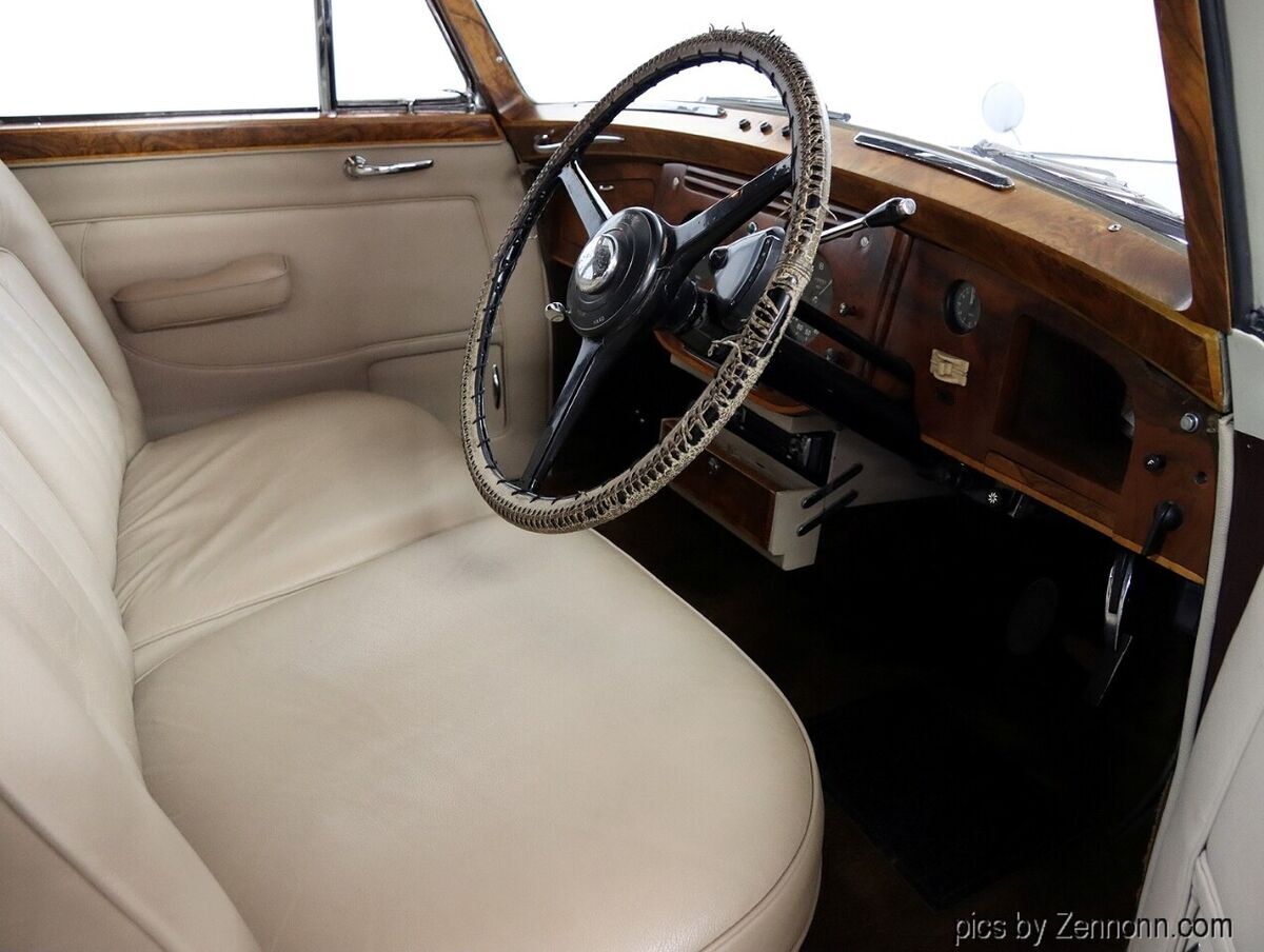 1954 Bentley R-Type James Young - photo 13